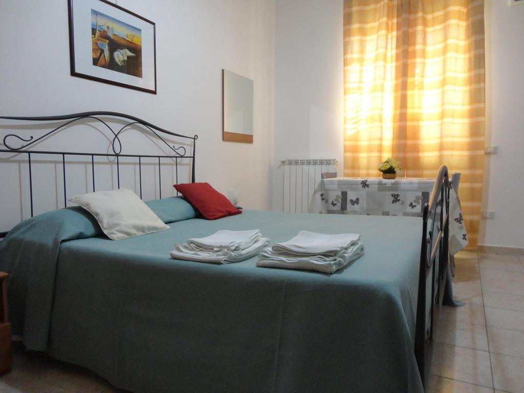 B&B Villa Teresa เลชเช ภายนอก รูปภาพ