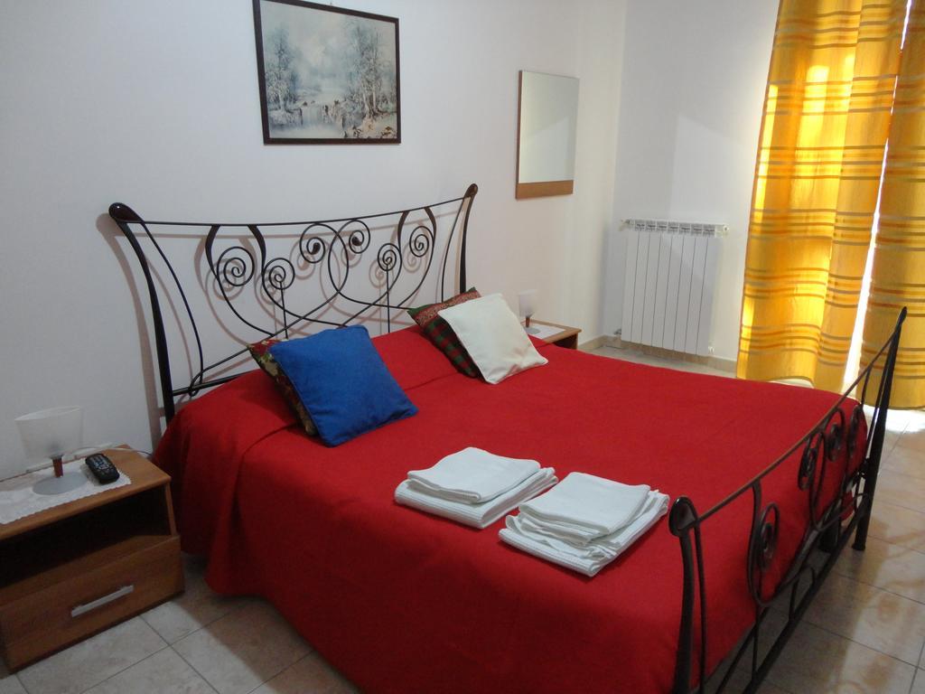 B&B Villa Teresa เลชเช ภายนอก รูปภาพ